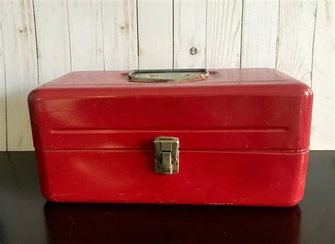 lawrence metal tackle box|Vintage 'Lawrence Tackle' Red Metal Box Lawrence Tackle Mfg..